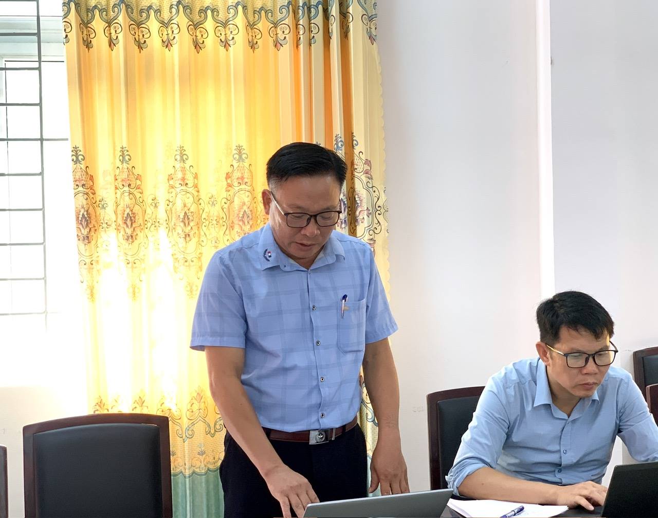 anh tin bai